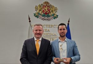 Испанската компания CONSERVAS JJJ търси български производители на консервирани гъби