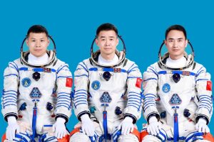 Екипажът на Shenzhou XX се завръща на Земята на 5 ноември